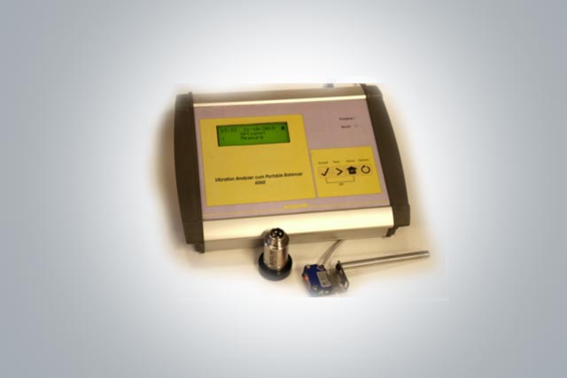 Vibration analyser cum balancer 6060,portable balancer